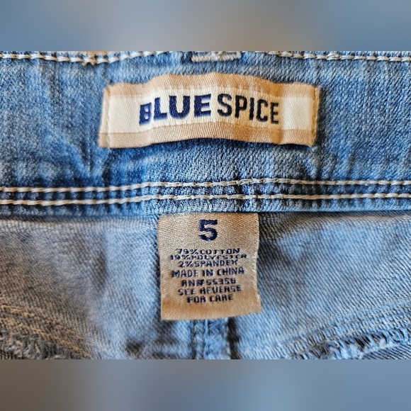 Bluespice 9 inch Denim Women's Shorts Size 5 A00166 - Picture 4 of 7